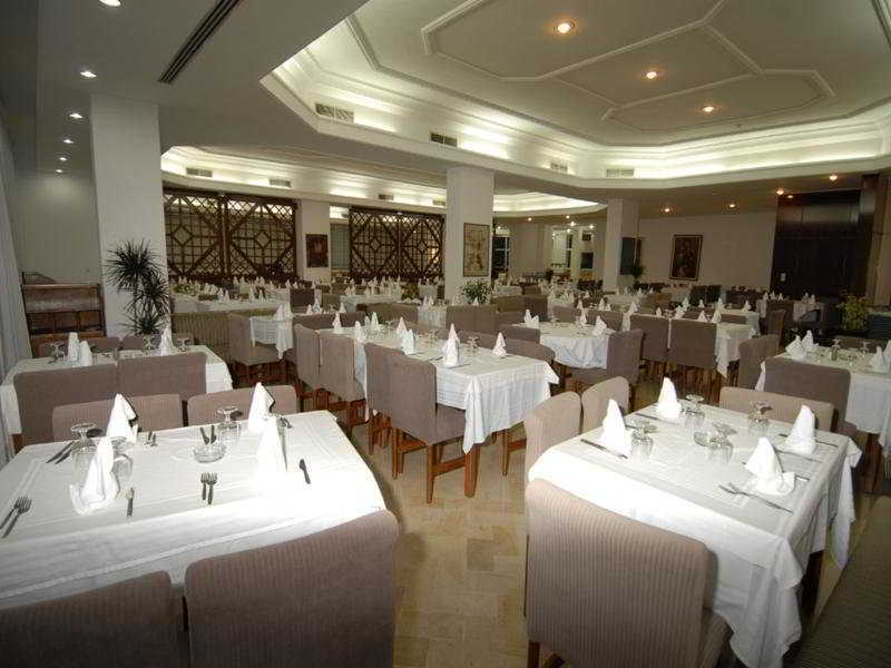 Yadis Hotel Hammamet