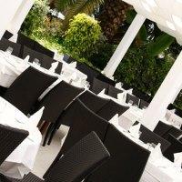 Yadis Hotel